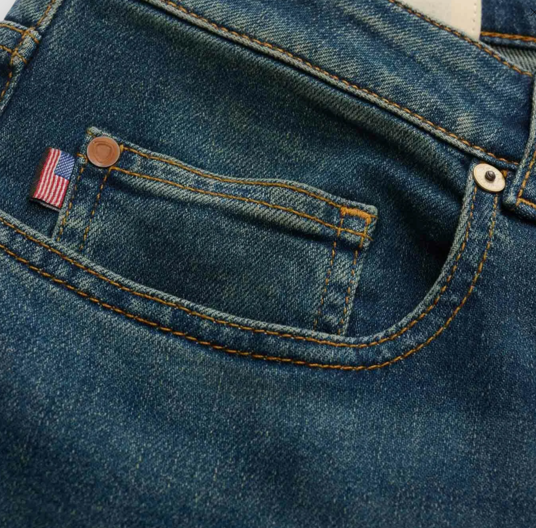 5858785