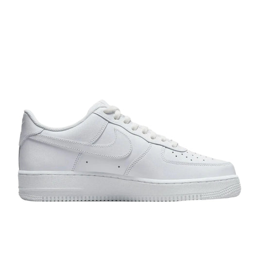 Nike Air Force 1 Le Sneakers